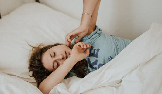 Wie die Melatonin Einschlafhilfe Ihnen zu einem erholsamen Schlaf verhilft